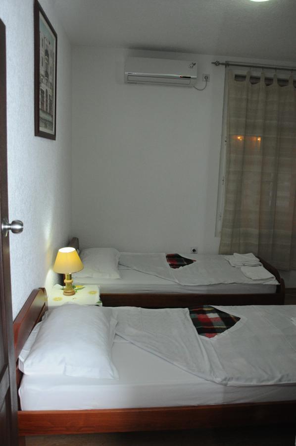 Holiday Han Gevgelija Esterno foto