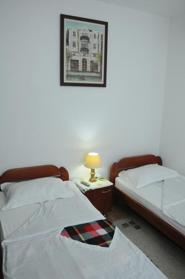 Holiday Han Gevgelija Esterno foto